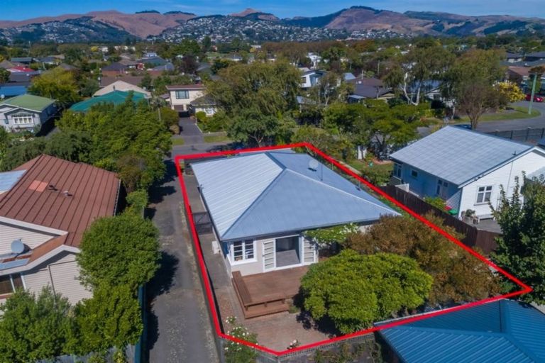 Photo of property in 55 Diamond Avenue, Spreydon, Christchurch, 8024