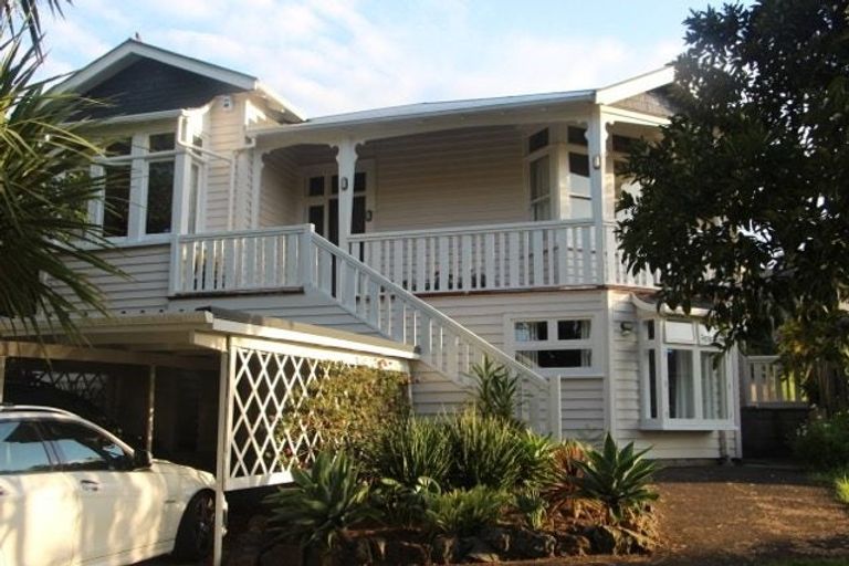 Photo of property in 92 Balmoral Road, Mount Eden, Auckland, 1024