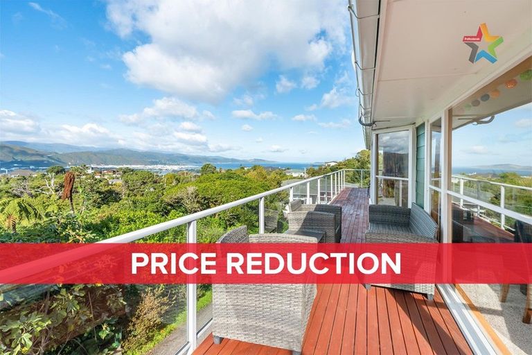Photo of property in 138 Normandale Road, Normandale, Lower Hutt, 5010