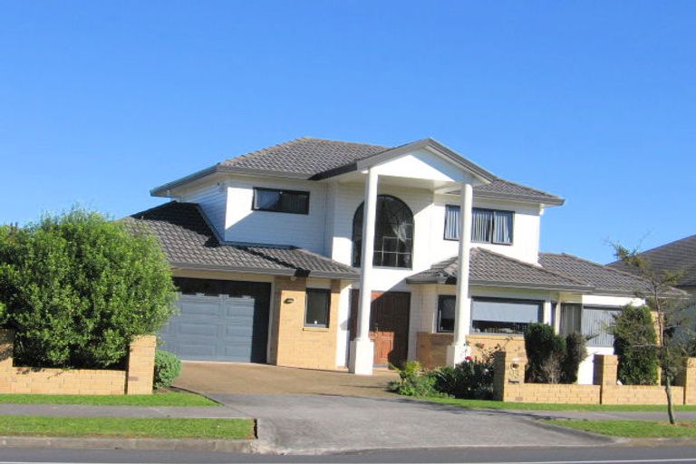 Photo of property in 93 Goodwood Drive, Goodwood Heights, Auckland, 2105