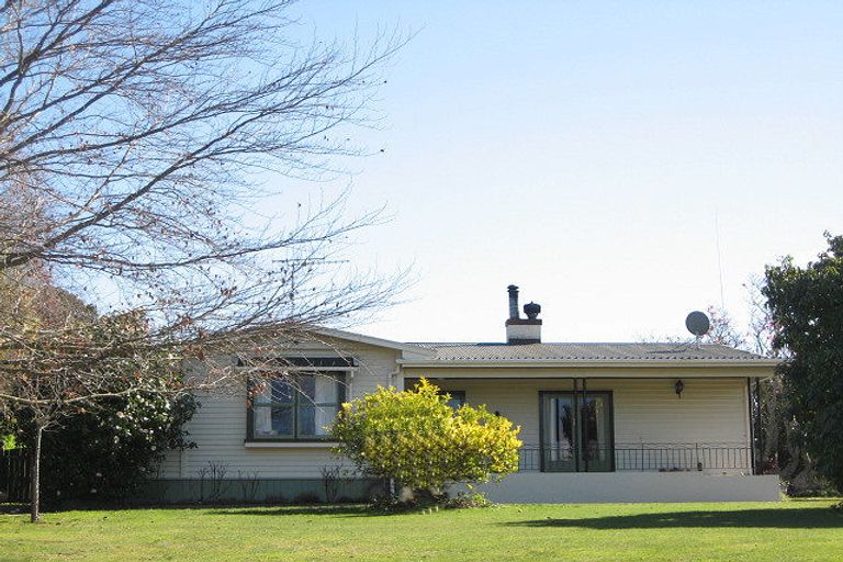 Photo of property in 144 Porangahau Road, Waipukurau, 4200