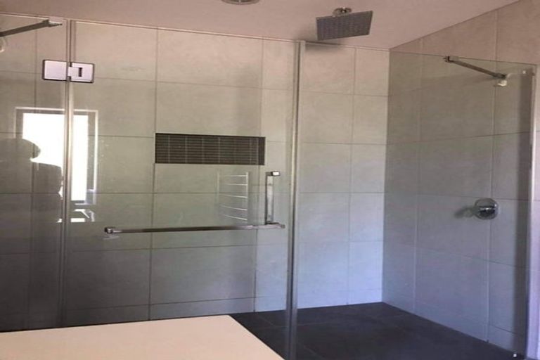 Photo of property in 190 Racecourse Road, Sockburn, Christchurch, 8042