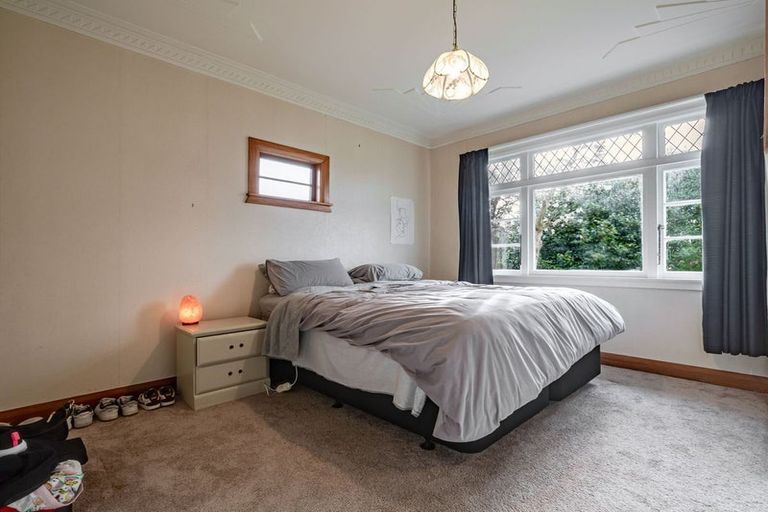 Photo of property in 27 Havill Street, Takaro, Palmerston North, 4410