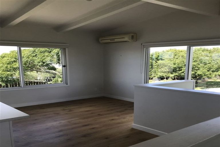 Photo of property in 21 Craig Road, Maraetai, Auckland, 2018