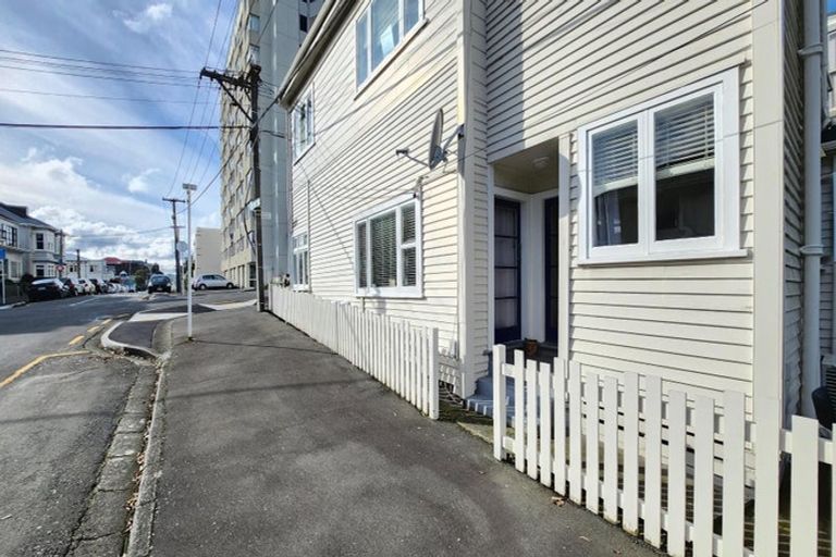 Photo of property in 44 Ellice Street, Mount Victoria, Wellington, 6011