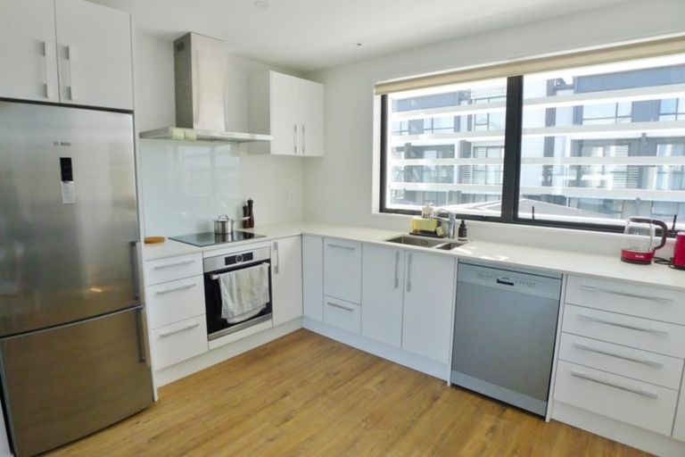 Photo of property in 19 Glenae Lane, Hobsonville, Auckland, 0618