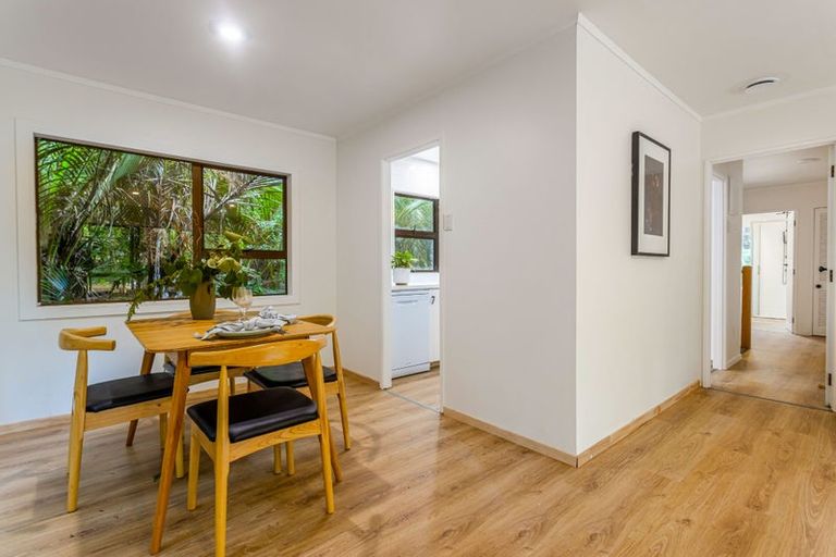 Photo of property in 56 Tanekaha Road, Titirangi, Auckland, 0604