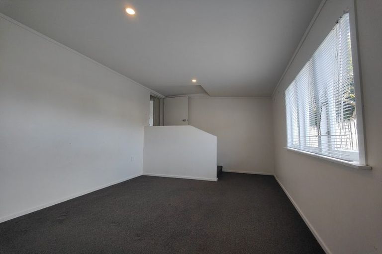 Photo of property in 6a Kayes Road, Pukekohe, 2120