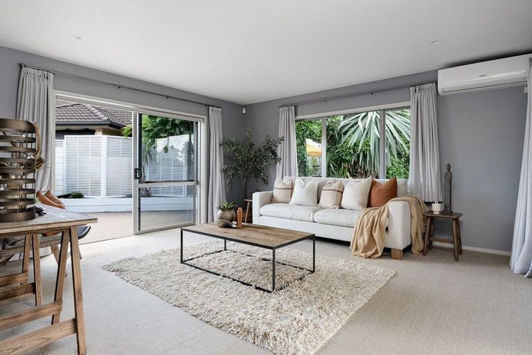 Photo of property in 15 Dove Place, Pyes Pa, Tauranga, 3112