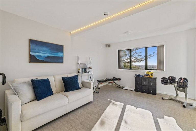 Photo of property in 21 Whareora Terrace, Cashmere, Christchurch, 8022