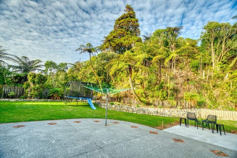 Photo of property in 3 Fernhill Place, Karoro, Greymouth, 7805