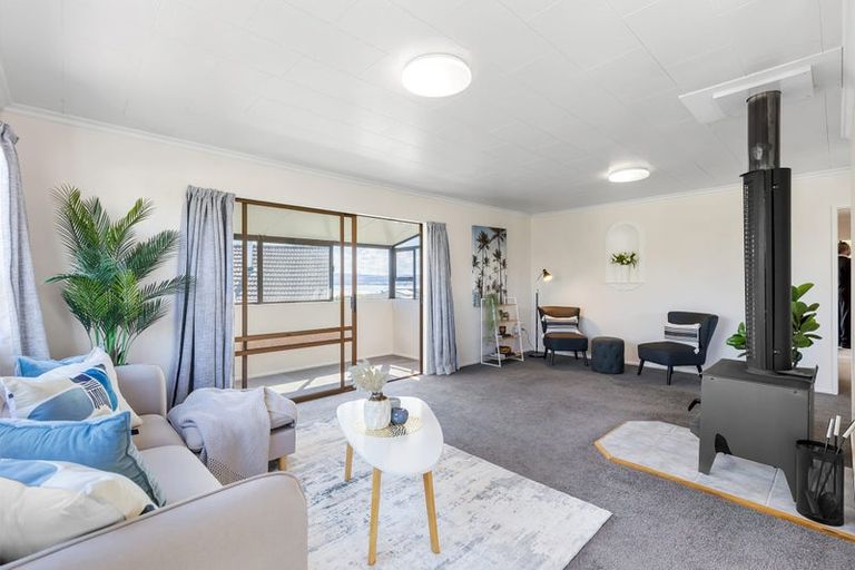 Photo of property in 25 Tobin Place, Richmond Heights, Taupo, 3330