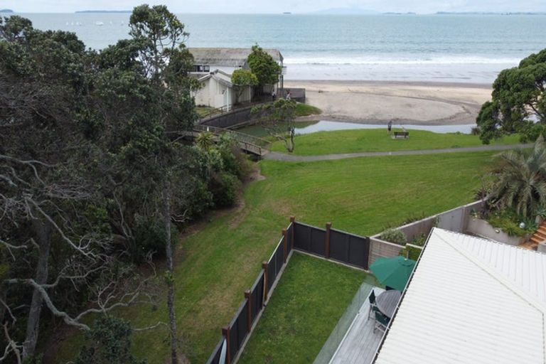 Photo of property in 16 Whitby Crescent, Mairangi Bay, Auckland, 0630