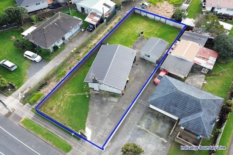Photo of property in 79 Tidal Road, Mangere, Auckland, 2022
