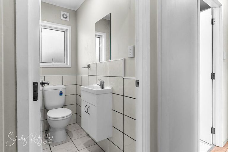 Photo of property in 7 Hebe Lane, Maungaturoto, 0520