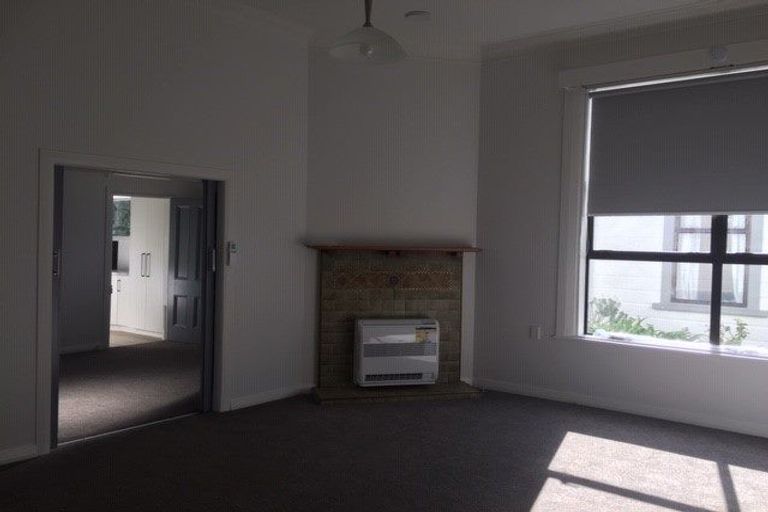 Photo of property in 70 Derwent Street, Island Bay, Wellington, 6023