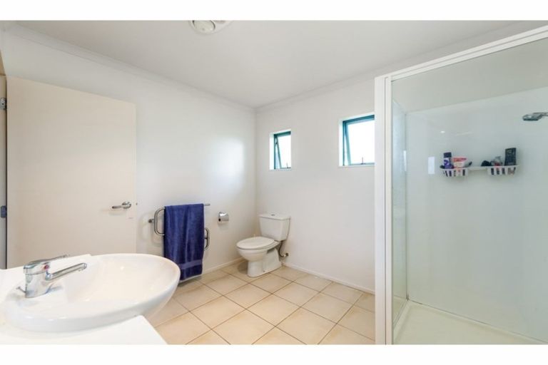 Photo of property in 19 Midshipman Court, Gulf Harbour, Whangaparaoa, 0930