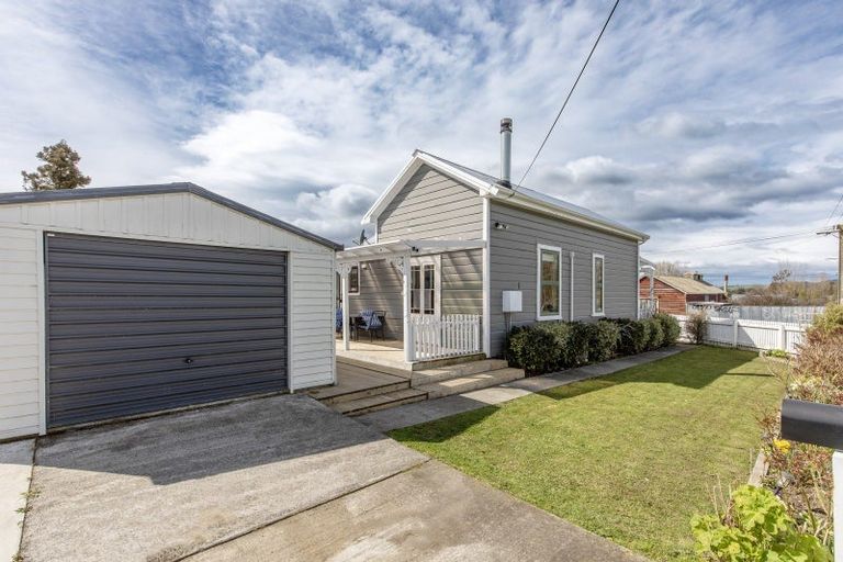 Photo of property in 5 Knorp Street, Otane, 4202