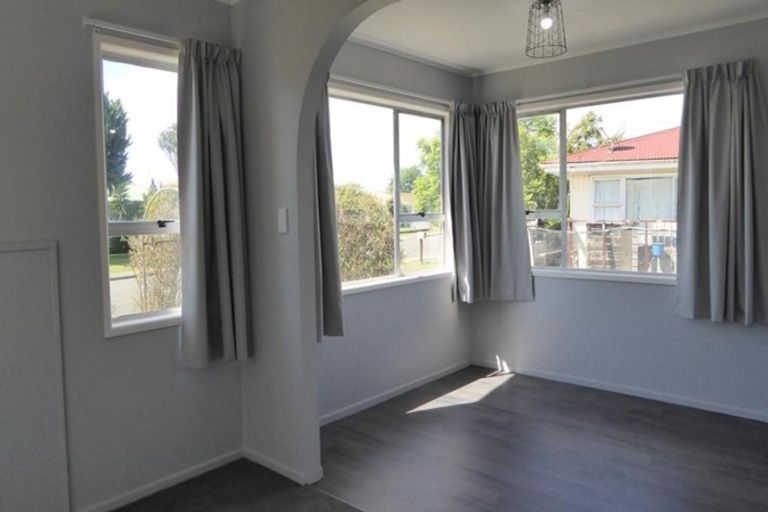 Photo of property in 55 Liverpool Crescent, Flaxmere, Hastings, 4120