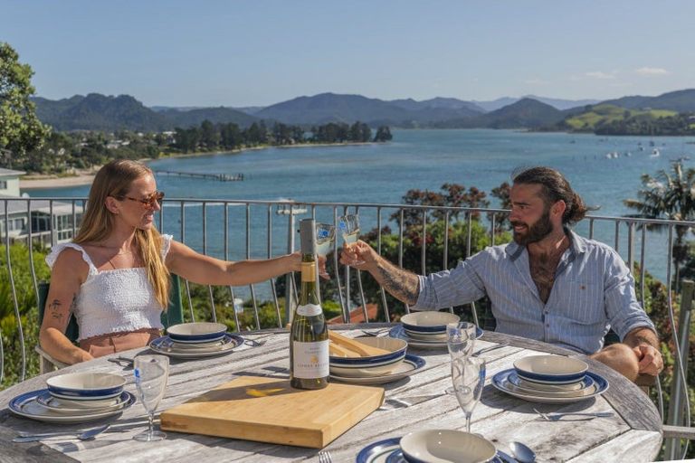 Photo of property in 154 Paku Drive, Tairua, 3508