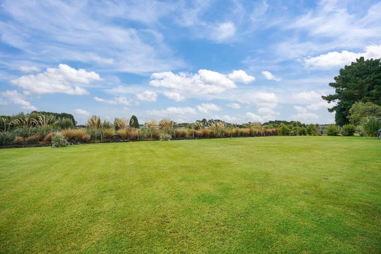 Photo of property in 171 Dunns Road, Otatara, Invercargill, 9879