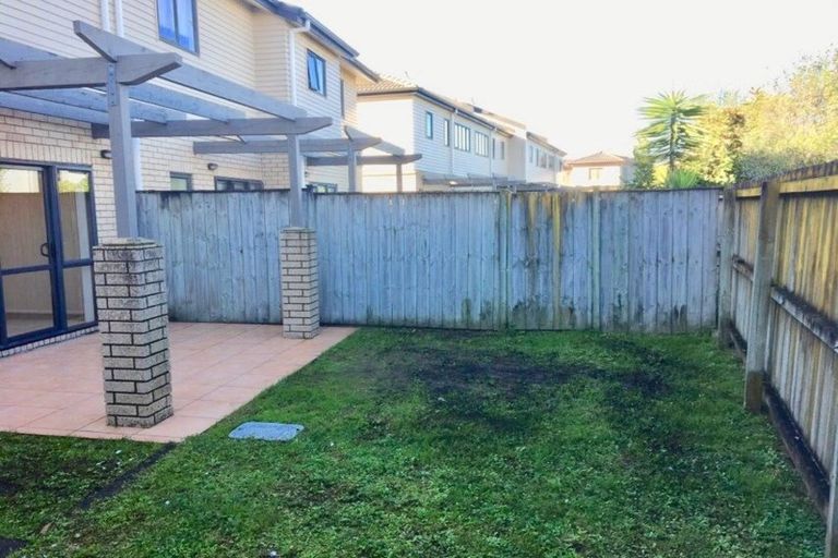 Photo of property in 62 Skip Lane, East Tamaki, Auckland, 2013