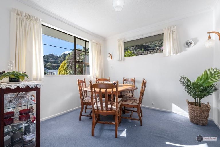 Photo of property in 42 Norton Park Avenue, Fairfield, Lower Hutt, 5011