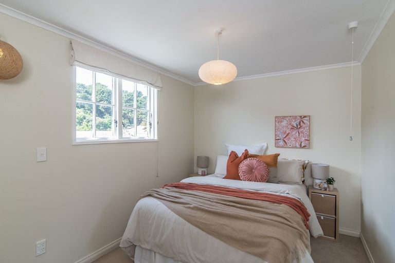 Photo of property in 20 Glendavar Street, Berhampore, Wellington, 6023