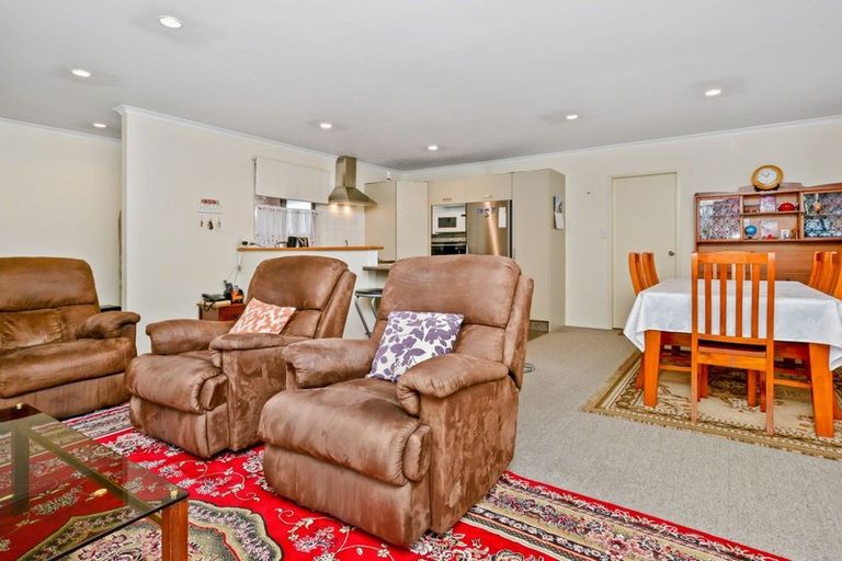 Photo of property in 24 Finchley Place, Hamilton East, Hamilton, 3216