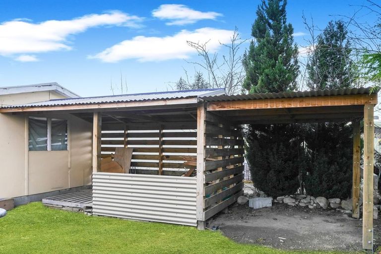 Photo of property in 12 Sealy Street, Twizel, 7901