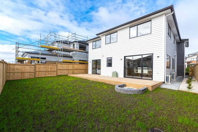 Photo of property in 70 Thomas Road, Flat Bush, Auckland, 2019