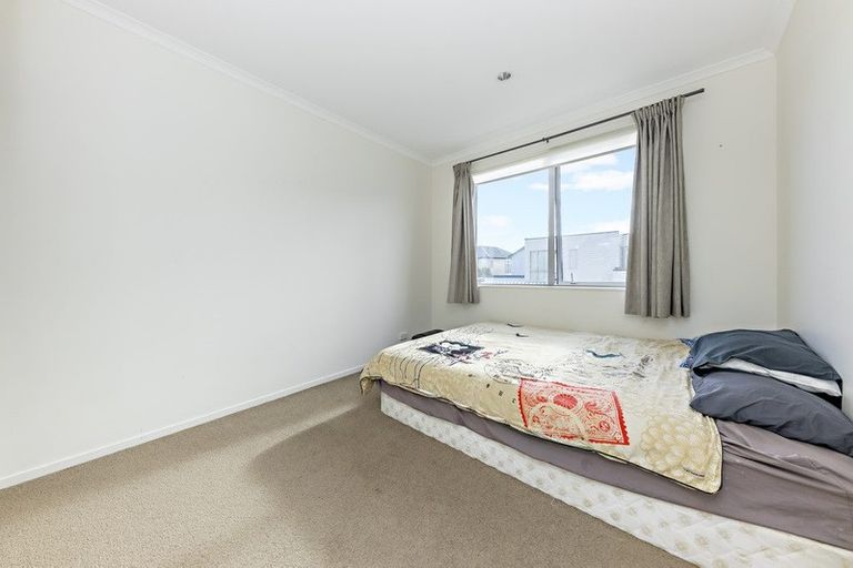 Photo of property in 5 Hakawai Avenue, Takanini, 2112