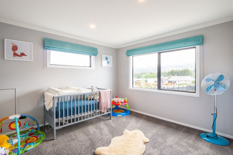 Photo of property in 3 Tate Crescent, Green Island, Dunedin, 9018