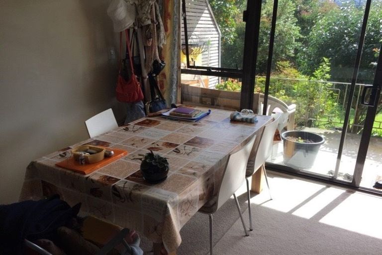 Photo of property in 114a Deep Creek Road, Torbay, Auckland, 0630