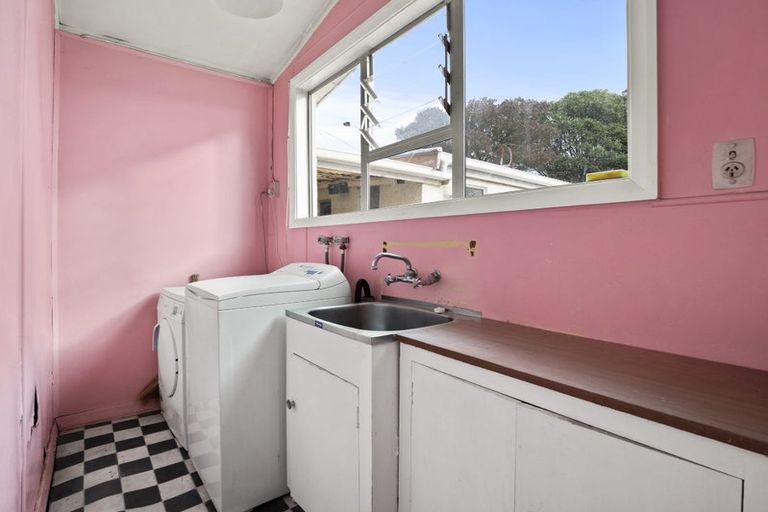 Photo of property in 28 Bathgate Street, South Dunedin, Dunedin, 9012