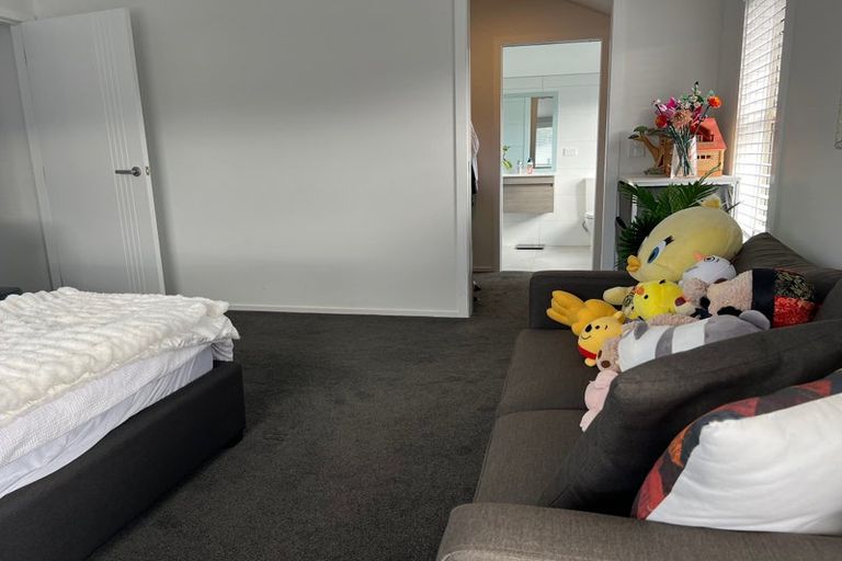 Photo of property in 41a Leighton Avenue, Waiwhetu, Lower Hutt, 5010