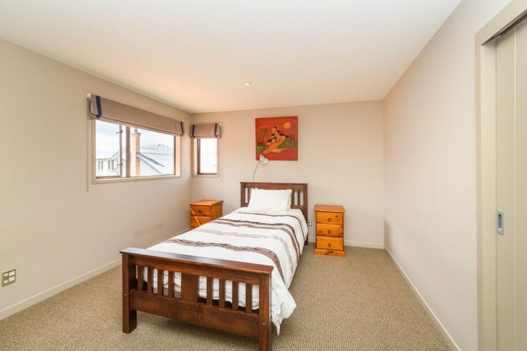 Photo of property in 44 Ihaka Street, Hokowhitu, Palmerston North, 4410
