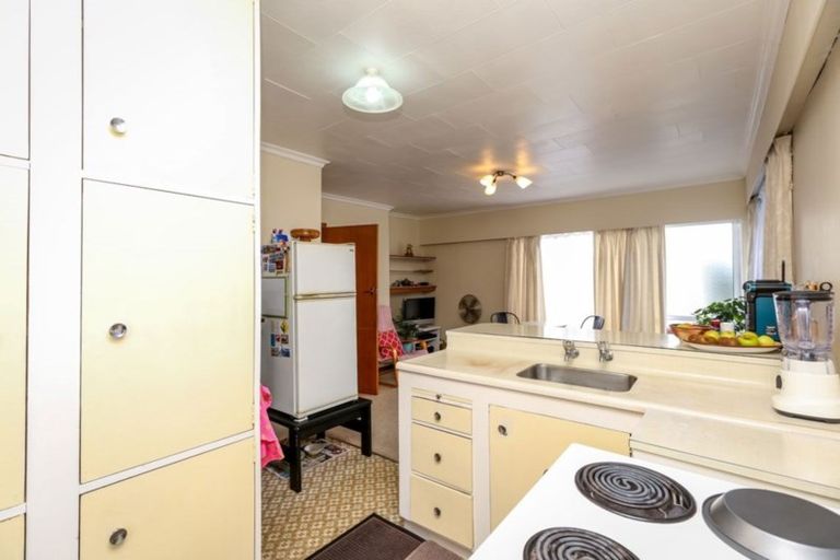 Photo of property in 158 Saint Aubyn Street, New Plymouth, 4310