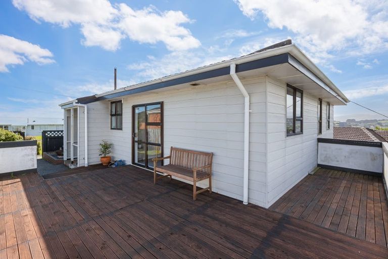 Photo of property in 95 Matatiro Street, Titahi Bay, Porirua, 5022