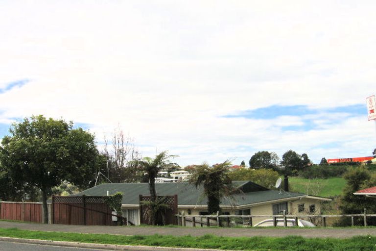 Photo of property in 106 Coopers Road, Gate Pa, Tauranga, 3112