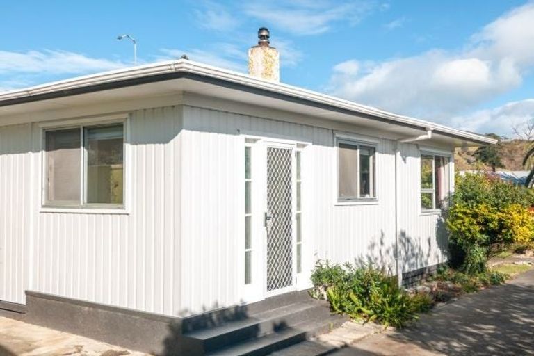 Photo of property in 14 Paraone Road, Tamarau, Gisborne, 4010