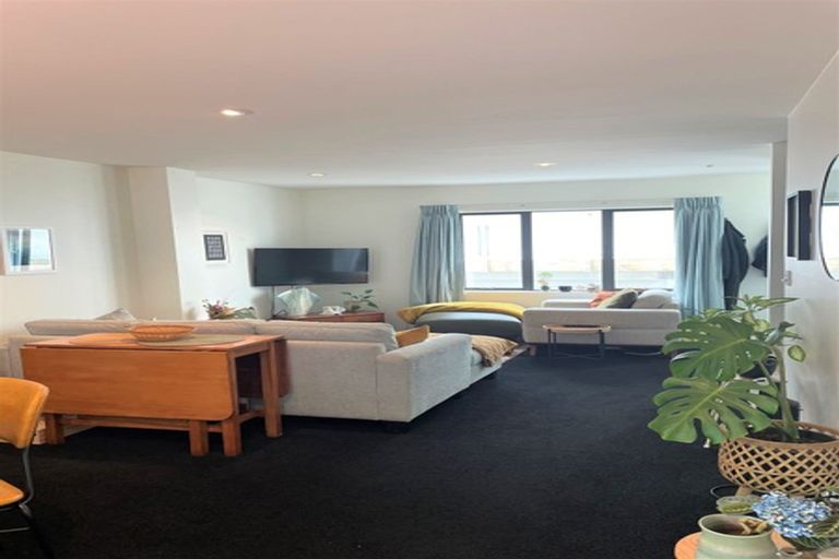 Photo of property in 8/240 The Terrace, Wellington Central, Wellington, 6011