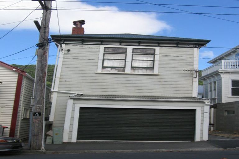 Photo of property in 69 Brougham Street, Mount Victoria, Wellington, 6011