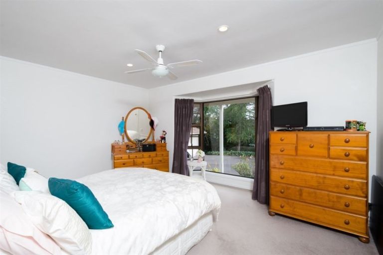 Photo of property in 28 Sarah Todd Lane, Waimauku, 0812