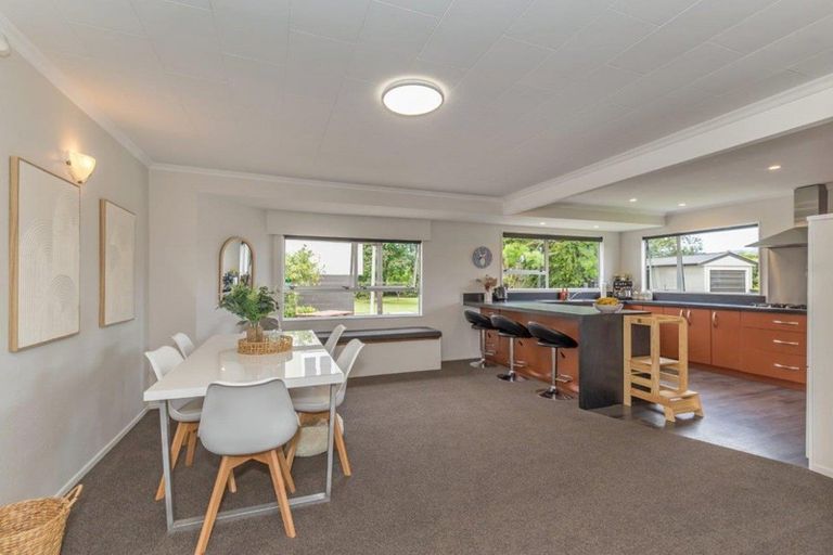 Photo of property in 279 Kimberley Road, Levin, 5571