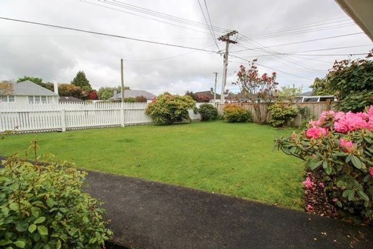 Photo of property in 1/46 Thackeray Street, Trentham, Upper Hutt, 5018