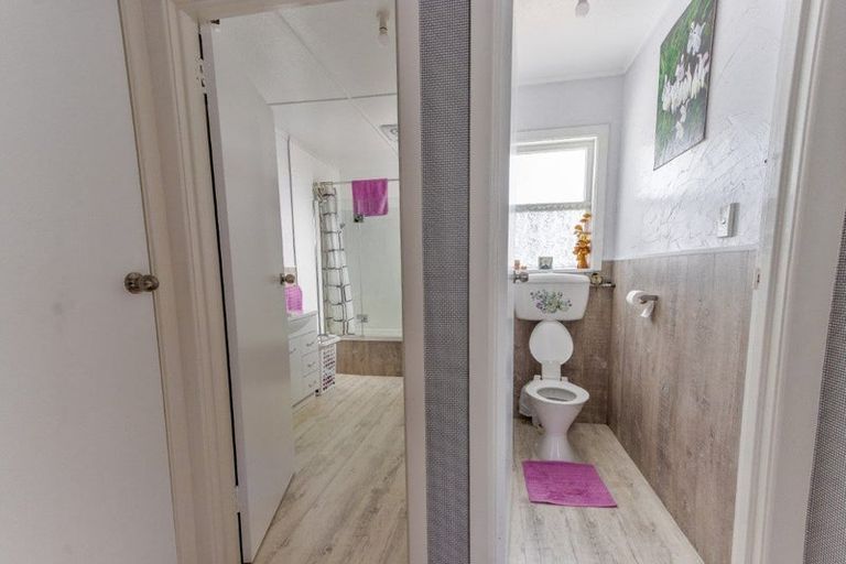 Photo of property in 11 Ahuru Street, Marton, 4710