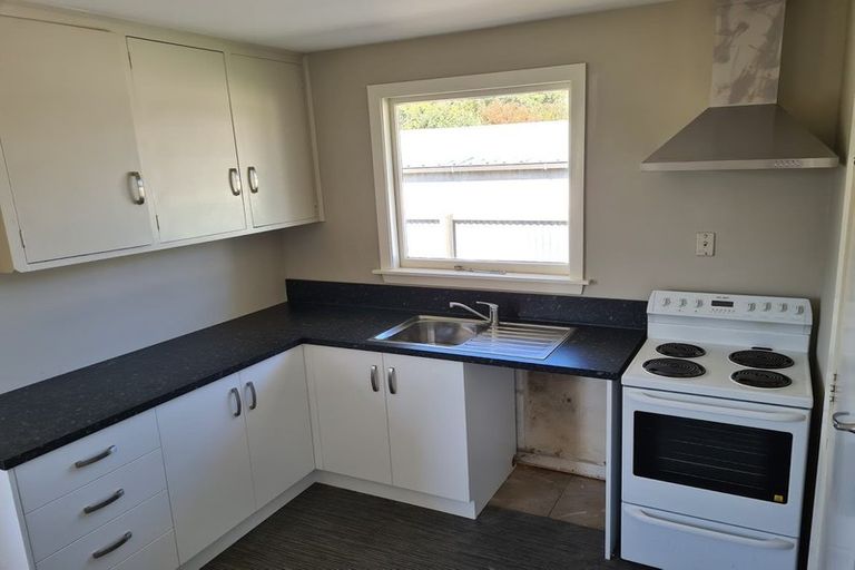 Photo of property in 2/34 Dunn Street, Somerfield, Christchurch, 8024