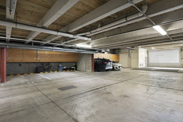 Photo of property in Sol Apartments, 12/37 Jessie Street, Te Aro, Wellington, 6011