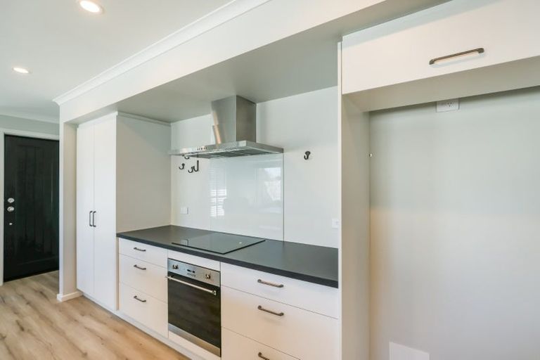 Photo of property in 36a Eton Street, Hampstead, Ashburton, 7700